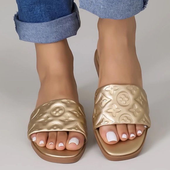 🎀 Designer inspired slides 🎀 - Picture 4 of 10